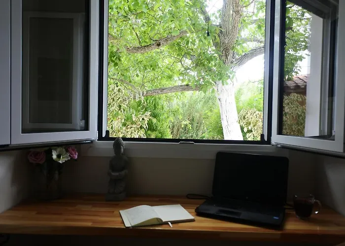Апартаменты Mina's Serene Garden House Контокали