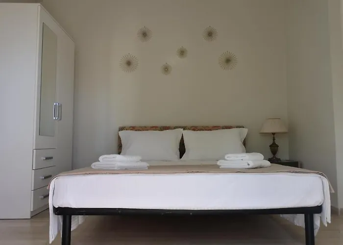 Mina's Serene Garden House