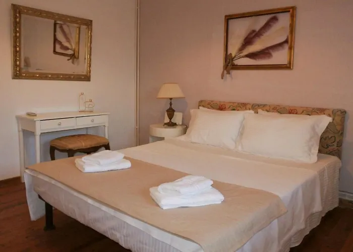 Mina's Serene Garden House Kondókali